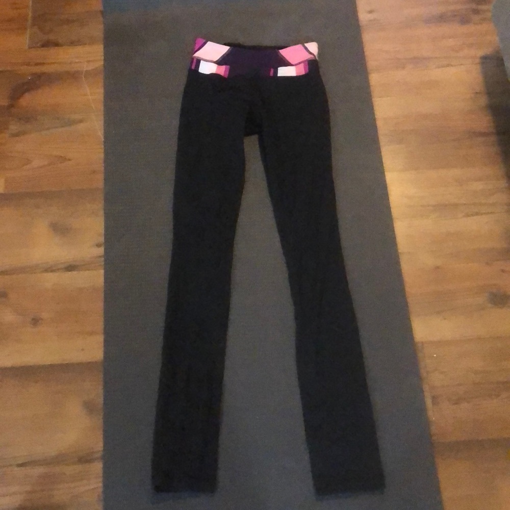Lululemon leggings - Picture 1 of 2